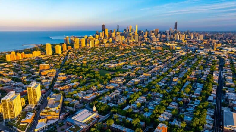 Aerial shot of Chicago IL homes